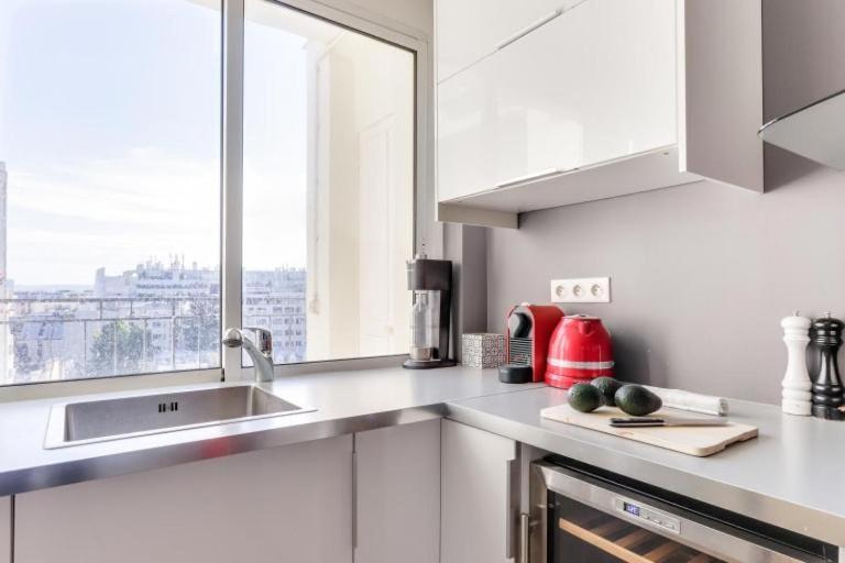 Apartment D'artiste, Terrasse Vue Tour Eiffel Paris